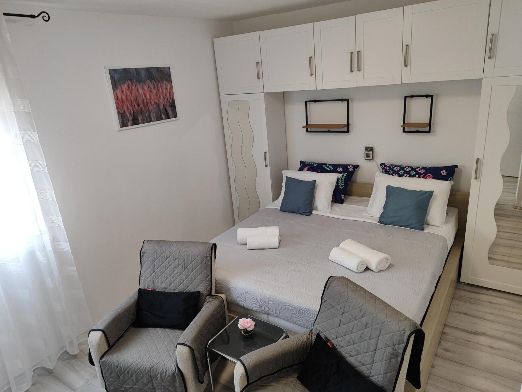 Apartment With Garage Zadar