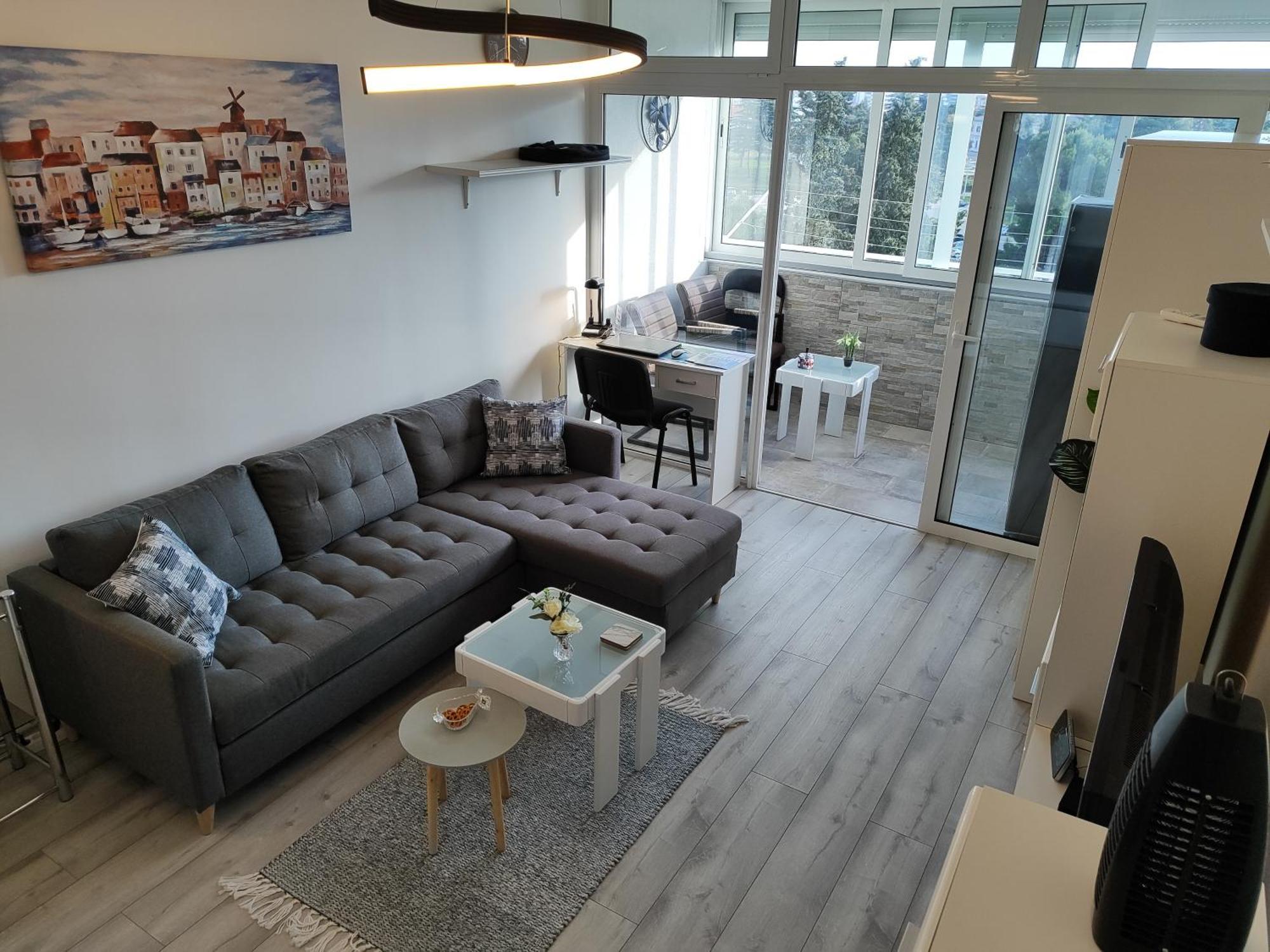 With Garage Apartment *