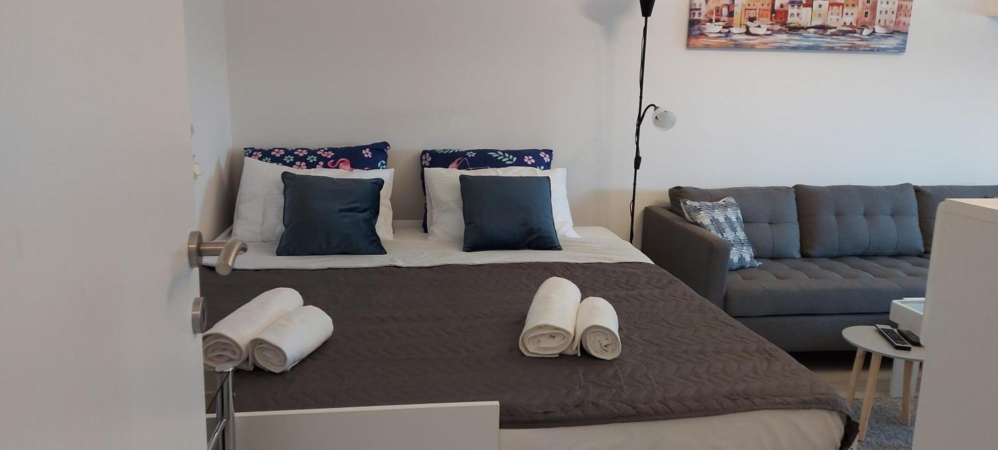 Apartment With Garage Zadar